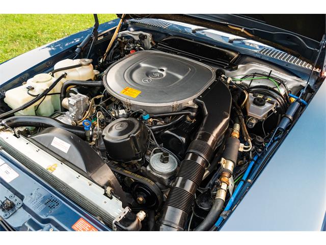 1987 Mercedes-Benz 560SL (CC-2091357) for sale in Southampton, New York