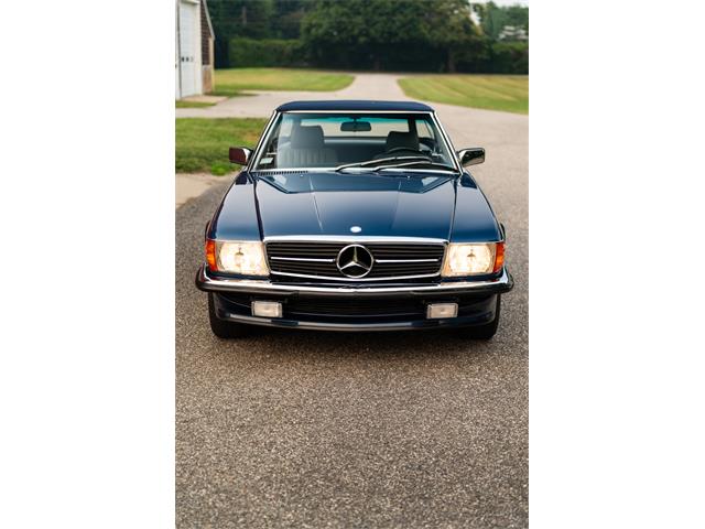 1987 Mercedes-Benz 560SL (CC-2091357) for sale in Southampton, New York