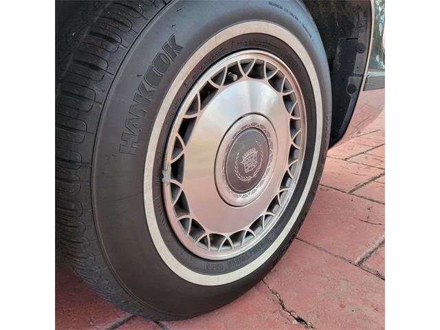 1994 Cadillac Fleetwood Brougham (CC-2091362) for sale in Conroe, Texas