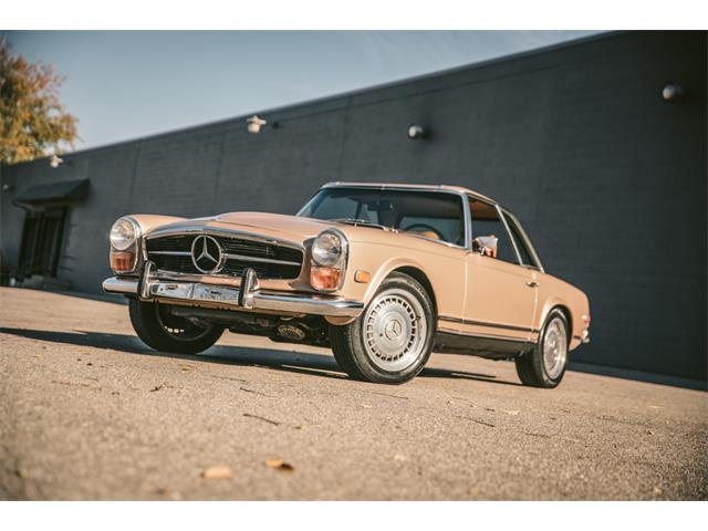 1970 Mercedes-Benz 280SL (CC-2091445) for sale in Grand Rapids, Michigan