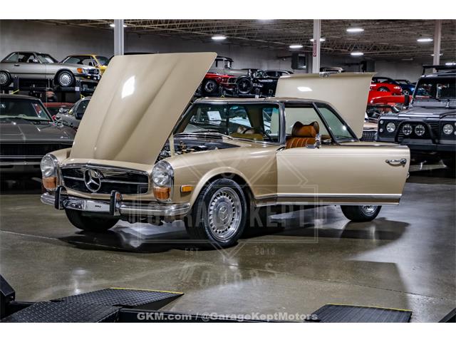 1970 Mercedes-Benz 280SL (CC-2091445) for sale in Grand Rapids, Michigan