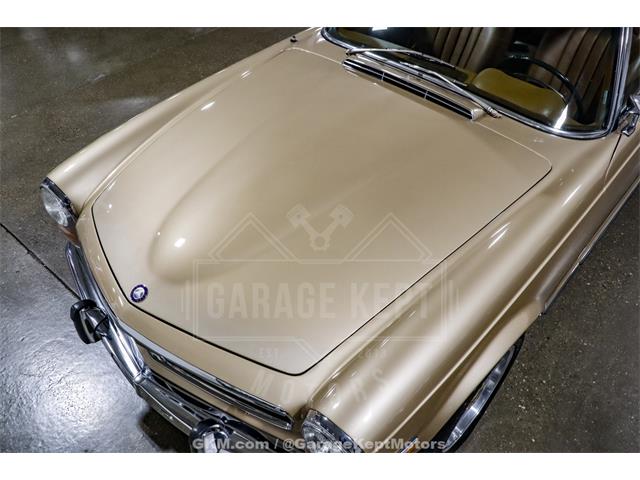 1970 Mercedes-Benz 280SL (CC-2091445) for sale in Grand Rapids, Michigan