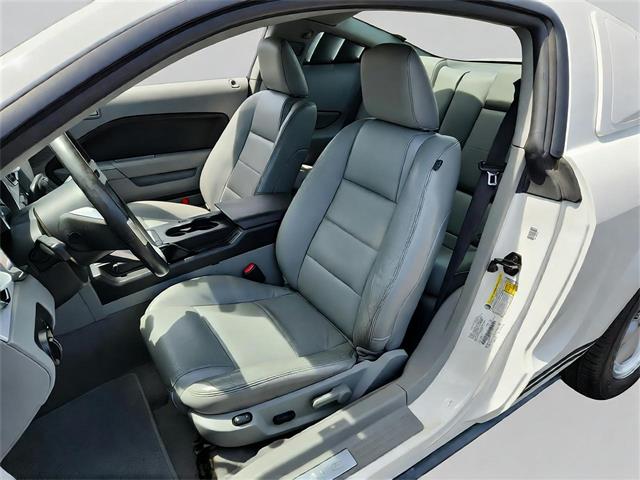 2009 Ford Mustang (CC-2091560) for sale in Buffalo, New York