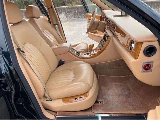 2001 Bentley Arnage (CC-2091717) for sale in Cadillac, Michigan