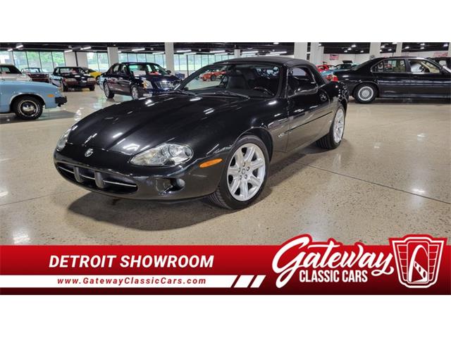 2000 Jaguar XK8 (CC-2091739) for sale in Dearborn, Michigan