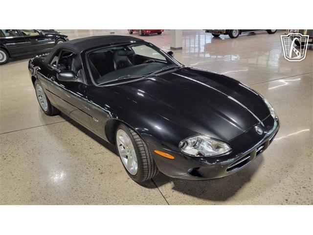 2000 Jaguar XK8 (CC-2091739) for sale in Dearborn, Michigan