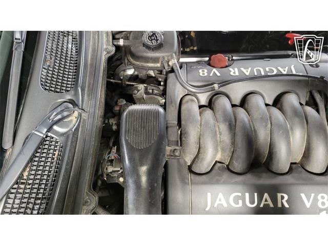2000 Jaguar XK8 (CC-2091739) for sale in Dearborn, Michigan