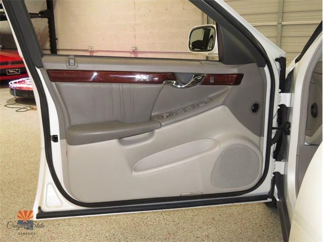 2002 Cadillac DeVille (CC-2091798) for sale in Mesa, Arizona