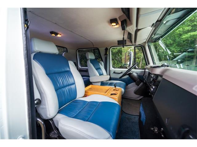 2000 International 4700 (CC-2091814) for sale in Shamong, New Jersey