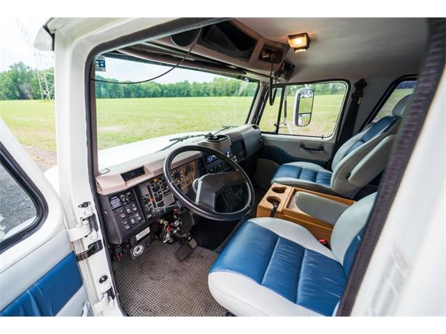 2000 International 4700 (CC-2091814) for sale in Shamong, New Jersey