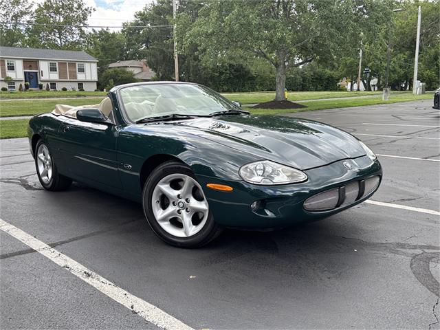 2000 Jaguar XK8 (CC-2091819) for sale in Blue Ash, Ohio