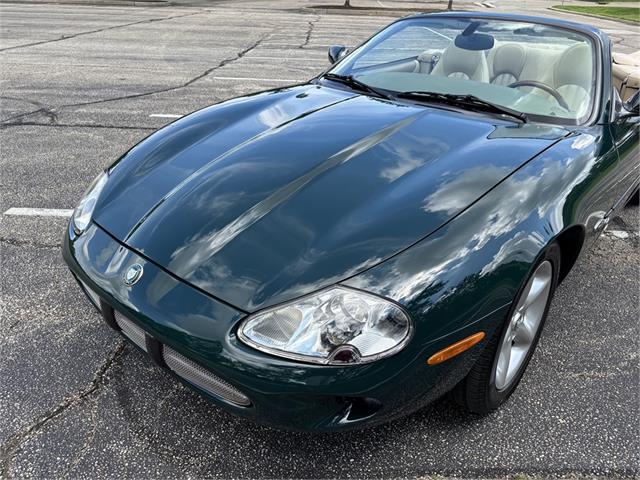 2000 Jaguar XK8 (CC-2091819) for sale in Blue Ash, Ohio