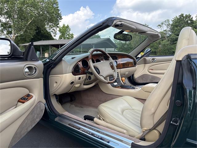2000 Jaguar XK8 (CC-2091819) for sale in Blue Ash, Ohio
