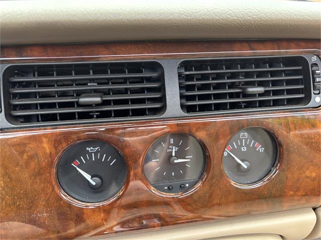 2000 Jaguar XK8 (CC-2091819) for sale in Blue Ash, Ohio