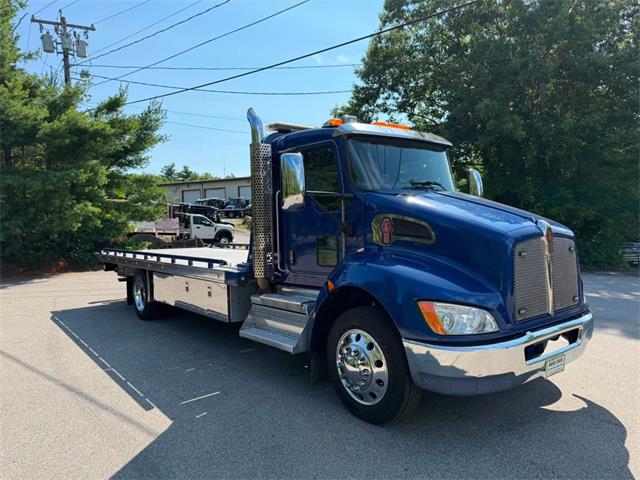 2022 Kenworth T270 (CC-2091871) for sale in Upton, Massachusetts