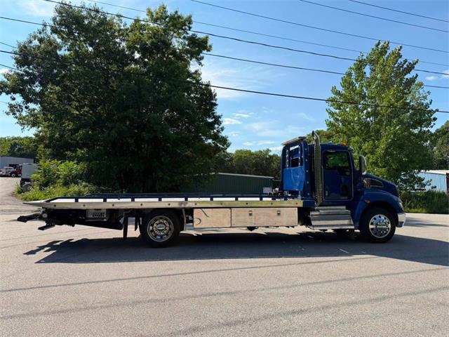 2022 Kenworth T270 (CC-2091871) for sale in Upton, Massachusetts