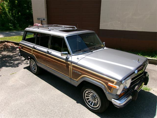 1991 Jeep Grand Wagoneer (CC-2091898) for sale in Palmer, Massachusetts