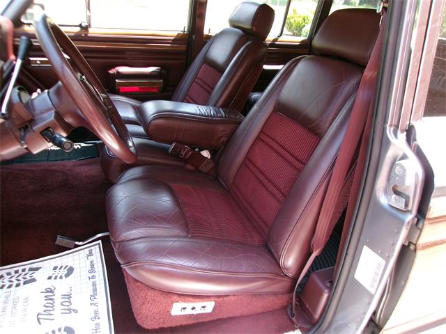 1991 Jeep Grand Wagoneer (CC-2091898) for sale in Palmer, Massachusetts