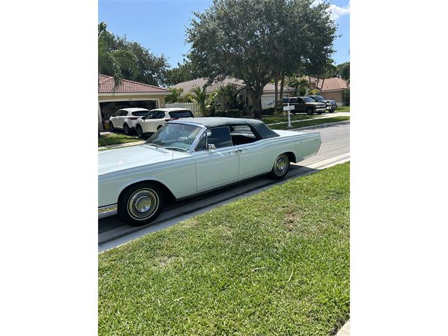 1967 Lincoln Continental (CC-2091928) for sale in Lake Worth, Florida