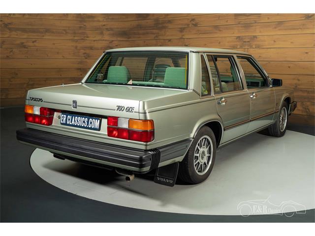 1983 Volvo 760 (CC-2091944) for sale in Waalwijk, Noord Brabant