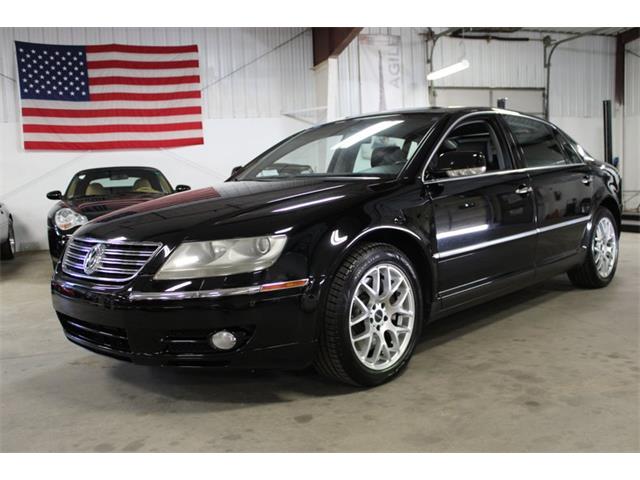 2004 Volkswagen Phaeton (CC-2091971) for sale in Kentwood, Michigan
