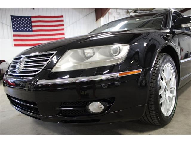 2004 Volkswagen Phaeton (CC-2091971) for sale in Kentwood, Michigan
