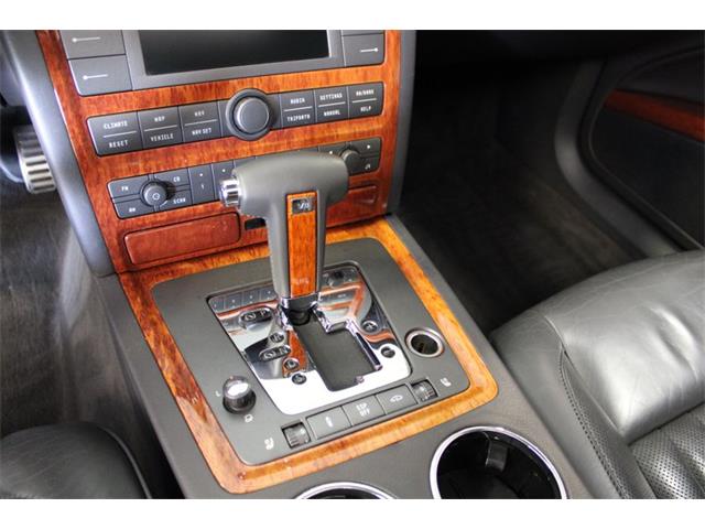 2004 Volkswagen Phaeton (CC-2091971) for sale in Kentwood, Michigan
