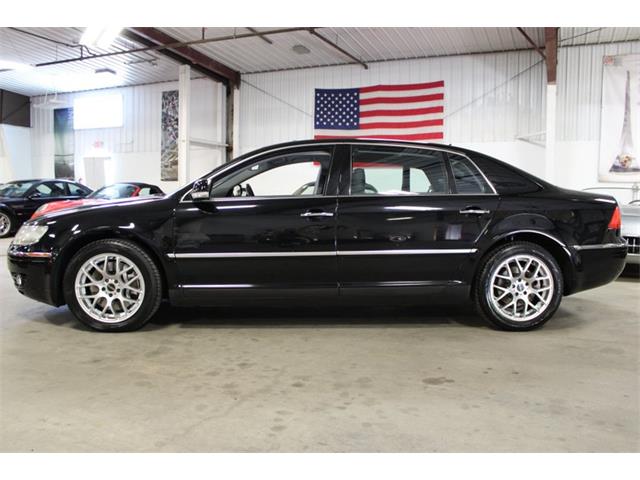 2004 Volkswagen Phaeton (CC-2091971) for sale in Kentwood, Michigan