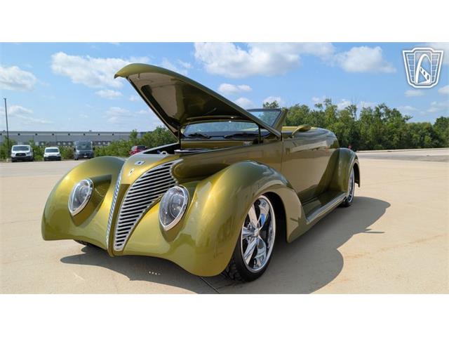 1939 Ford Custom (CC-2092030) for sale in Caledonia, Wisconsin