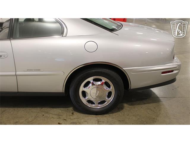 1999 Buick Riviera (CC-2092042) for sale in Crete, Illinois