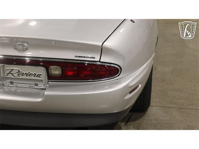 1999 Buick Riviera (CC-2092042) for sale in Crete, Illinois