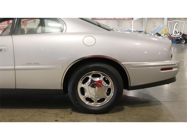 1999 Buick Riviera (CC-2092042) for sale in Crete, Illinois