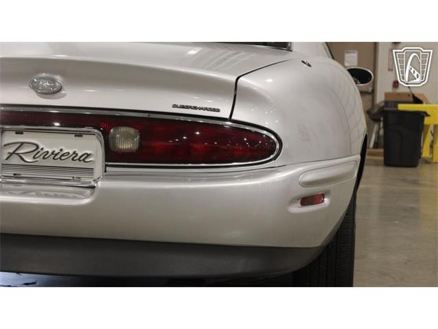 1999 Buick Riviera (CC-2092042) for sale in Crete, Illinois