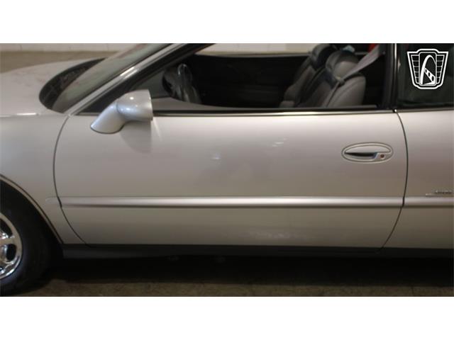 1999 Buick Riviera (CC-2092042) for sale in Crete, Illinois