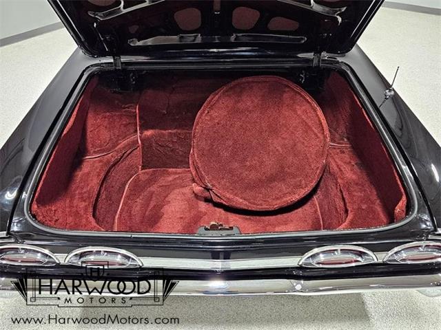 1962 Oldsmobile Starfire (CC-2092136) for sale in Cleveland, Ohio