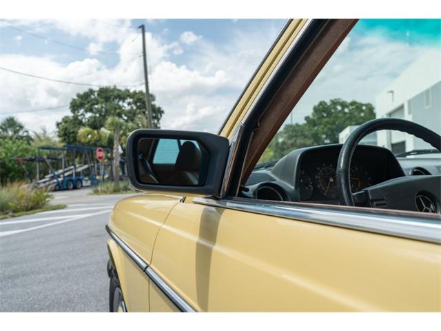 1978 Mercedes-Benz 240D (CC-2092169) for sale in Fort Lauderdale, Florida