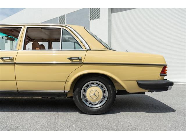 1978 Mercedes-Benz 240D (CC-2092169) for sale in Fort Lauderdale, Florida