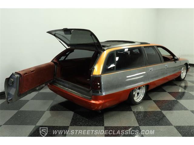1992 Oldsmobile Custom Cruiser (CC-2092332) for sale in Lutz, Florida