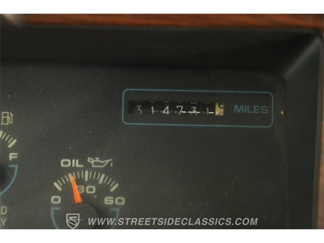 1992 Oldsmobile Custom Cruiser (CC-2092332) for sale in Lutz, Florida
