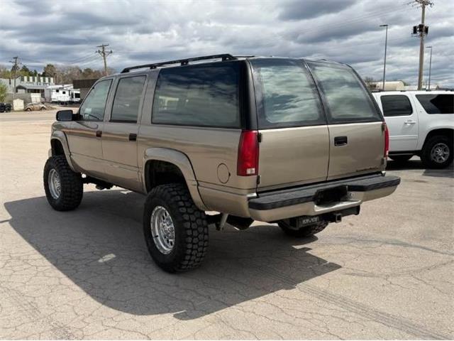 1992 Chevrolet Suburban (CC-2092413) for sale in Cadillac, Michigan