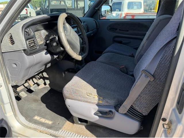 1999 Dodge 2500 (CC-2092417) for sale in Cadillac, Michigan