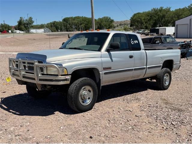 1999 Dodge 2500 (CC-2092417) for sale in Cadillac, Michigan