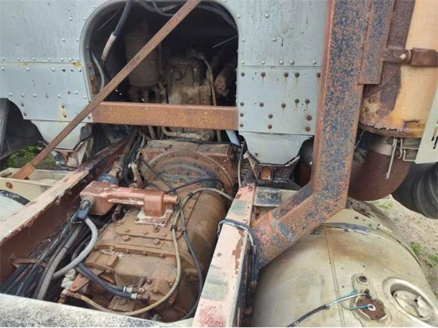 1979 Peterbilt Truck (CC-2092428) for sale in Cadillac, Michigan