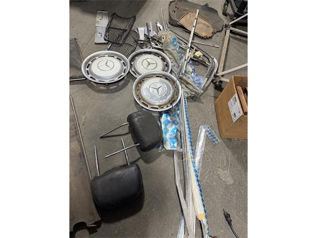 1965 Mercedes-Benz 230SL (CC-2090245) for sale in Elyria, Ohio