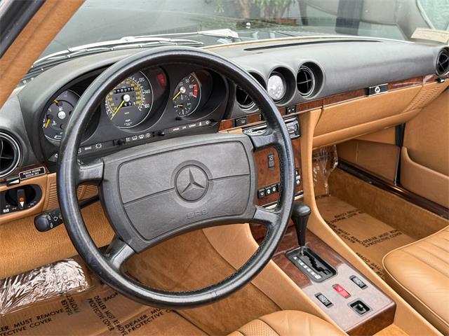 1987 Mercedes-Benz 560 (CC-2092483) for sale in Los Angeles, California