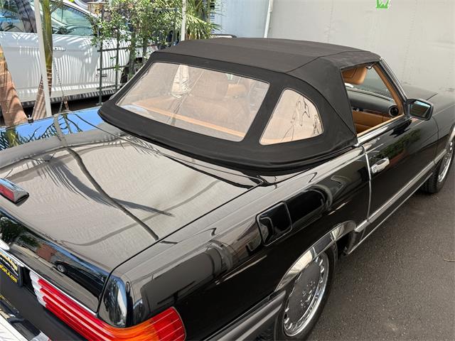 1987 Mercedes-Benz 560 (CC-2092483) for sale in Los Angeles, California