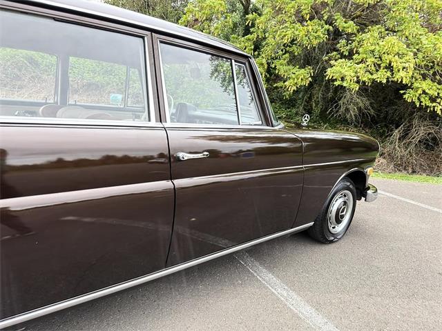 1968 Mercedes-Benz 230 (CC-2092489) for sale in Gladstone, Oregon
