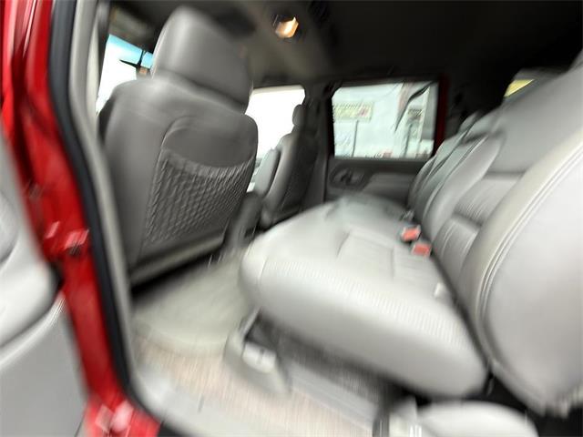 1997 GMC Suburban (CC-2092494) for sale in Gladstone, Oregon