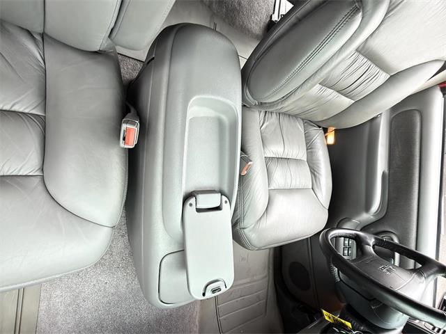 1997 GMC Suburban (CC-2092494) for sale in Gladstone, Oregon