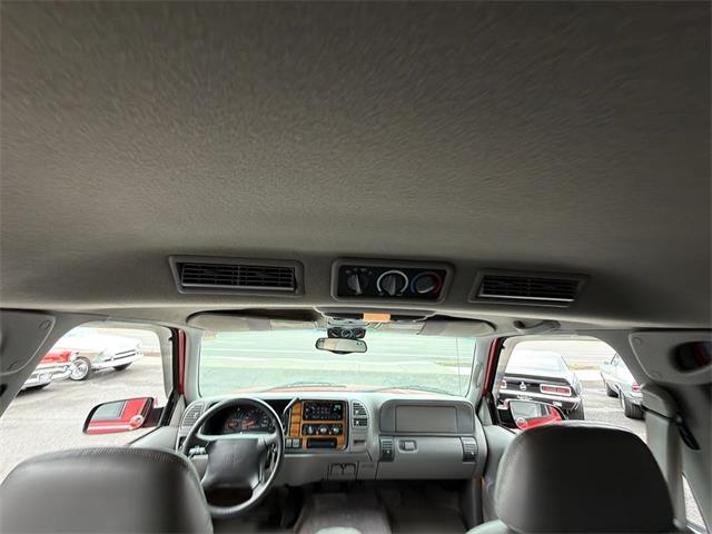 1997 GMC Suburban (CC-2092494) for sale in Gladstone, Oregon